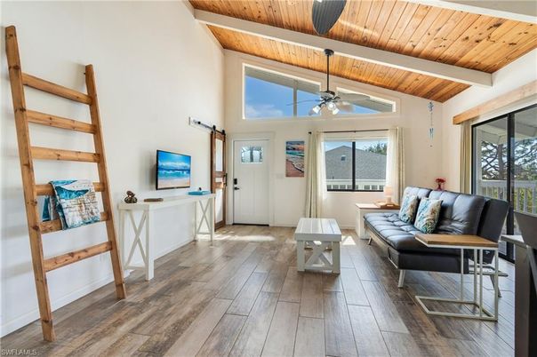 Interior, Living room, Wooden Beams, Wooden Ceilings, Wood Texture Flooring
