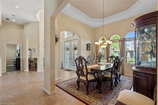 Chandelier, Dining room, Interior, Recessed Lighting