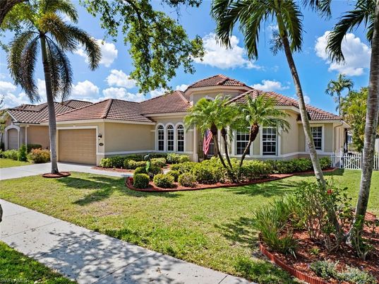 Attached, Backyard, Exterior, Facade, Mediterranean