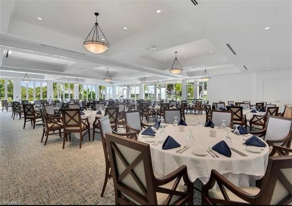 Dining room, Interior, Pendant Lights, Recessed Lighting