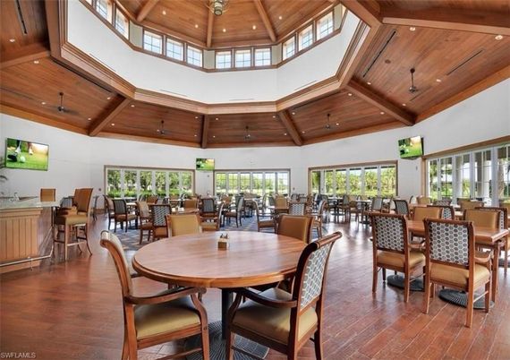 Dining room, Interior, Recessed Lighting, Wooden Beams, Wooden Ceilings, Wood Texture Flooring