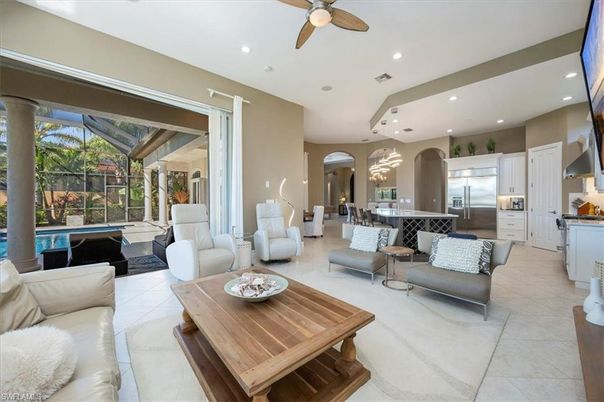 Dining room, Interior, Kitchen, Living room, Recessed Lighting, Stainless Steel Appliances
