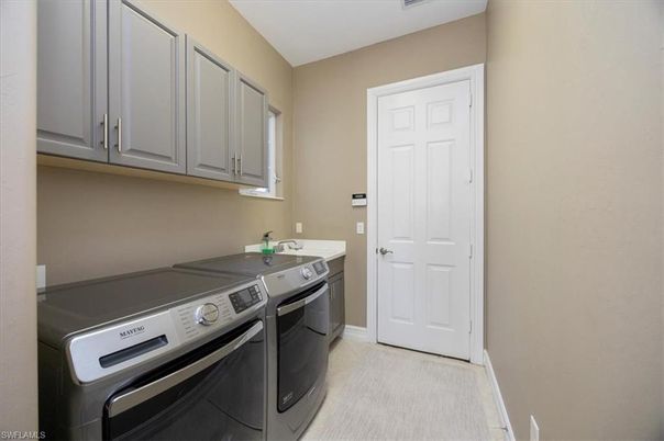 Interior, Washer
