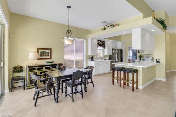 Dining room, Interior, Kitchen, Pendant Lights, Recessed Lighting
