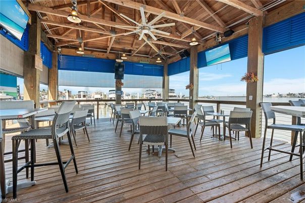 Dining room, Interior, Wooden Beams, Wooden Ceilings, Wood Texture Flooring