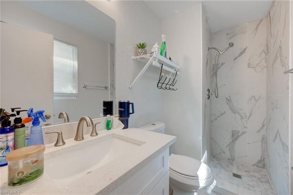 Bathroom, Interior, Marble, Marble Walls
