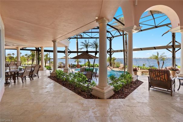 Exterior, Pool, Water