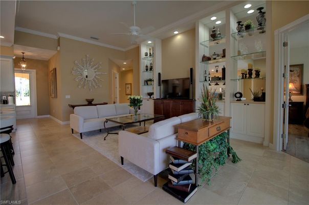 Interior, Living room, Pendant Lights, Recessed Lighting