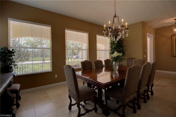 Chandelier, Dining room, Interior