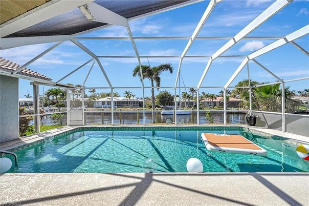 Glass Ceilings, Interior, Pool, Sun Room, Water