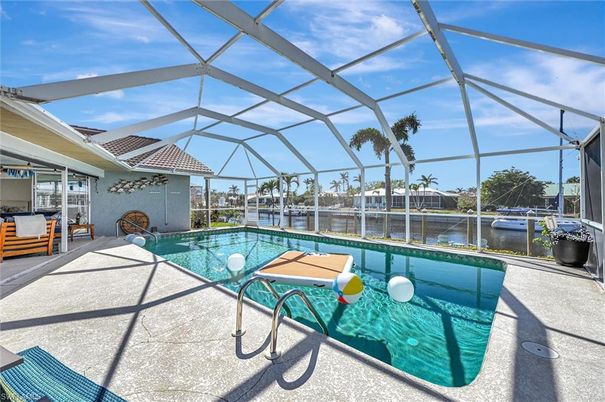 Glass Ceilings, Interior, Pool, Sun Room, Water
