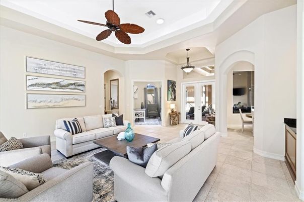 Interior, Living room, Pendant Lights, Recessed Lighting