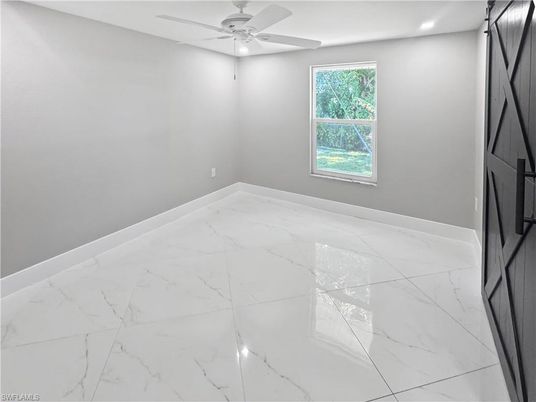 Empty room, Interior, Marble, Recessed Lighting