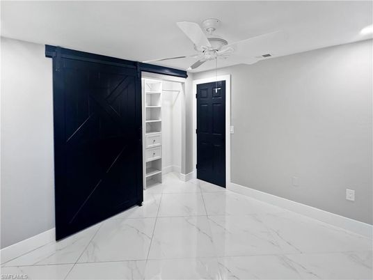 Empty room, Interior, Marble, Recessed Lighting