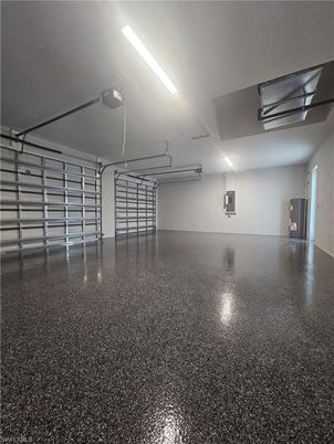 Garage, Interior