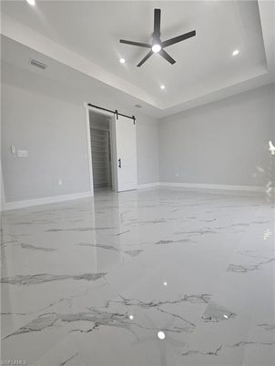 Empty room, Interior, Marble, Recessed Lighting