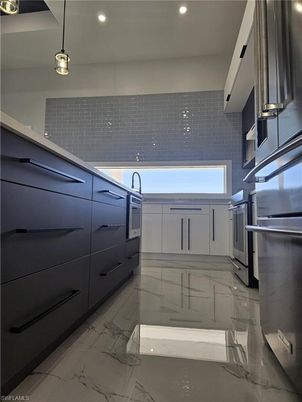 Interior, Kitchen, Marble, Pendant Lights, Recessed Lighting