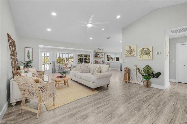 Interior, Living room, Recessed Lighting, Wood Texture Flooring