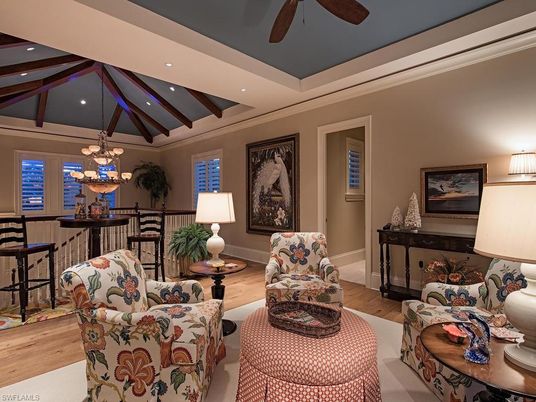 Interior, Living room, Pendant Lights, Recessed Lighting, Wooden Beams, Wood Texture Flooring