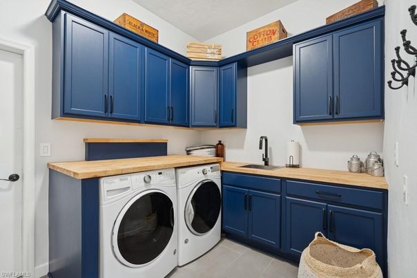 Interior, Washer