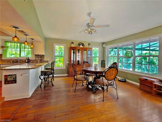 Dining room, Interior, Kitchen, Pendant Lights, Wood Texture Flooring