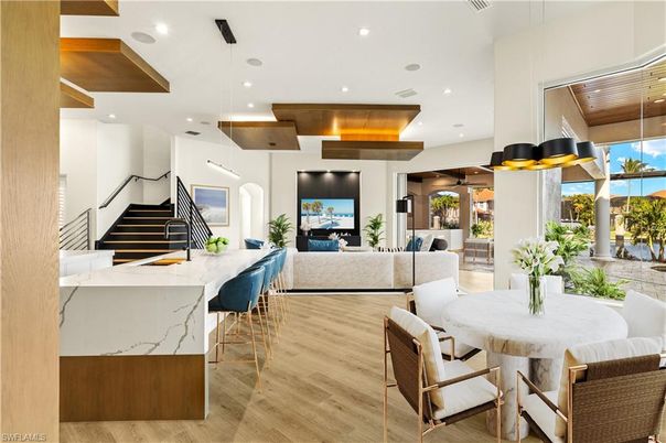 Dining room, Interior, Living room, Pendant Lights, Recessed Lighting, Wooden Ceilings, Wood Texture Flooring