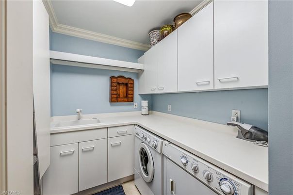 Interior, Washer