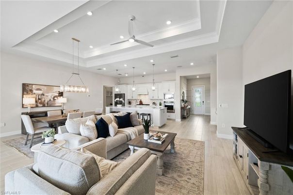 Dining room, Interior, Kitchen, Living room, Pendant Lights, Recessed Lighting, Stainless Steel Appliances, Wood Texture Flooring