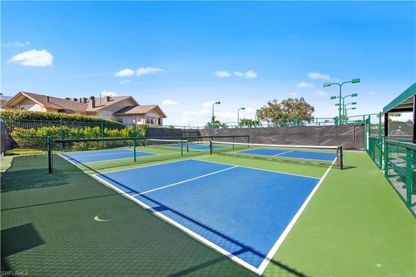 Exterior, Tennis Courts