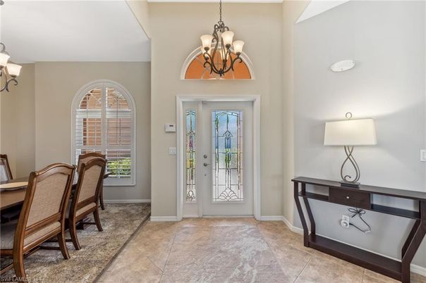 Chandelier, Dining room, Interior