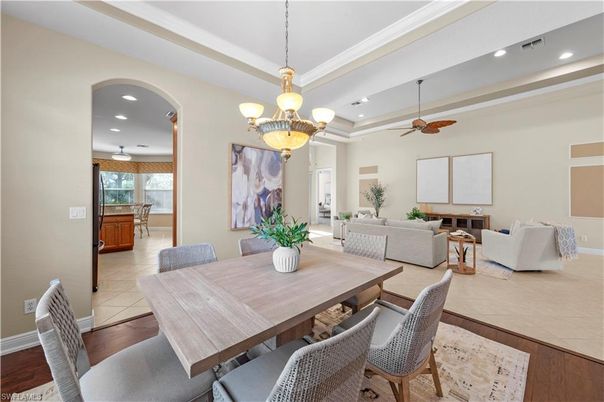 Chandelier, Dining room, Interior, Living room, Recessed Lighting, Wood Texture Flooring