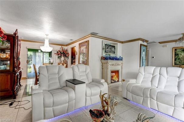 Fireplace, Interior, Living room