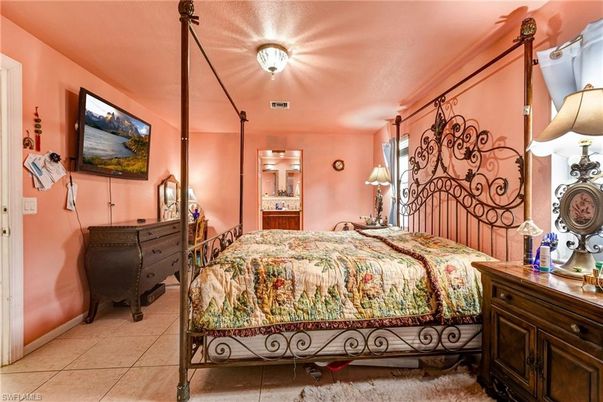 Bedroom, Interior