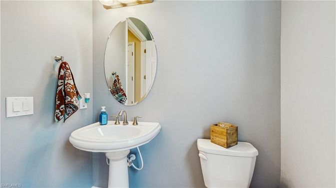 Bathroom, Interior