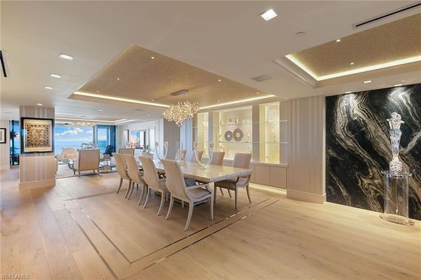 Chandelier, Dining room, Interior, Living room, Recessed Lighting, Wood Texture Flooring