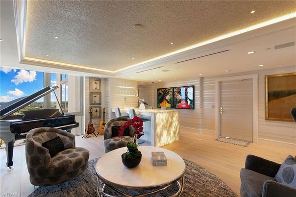 Interior, Living room, Piano, Recessed Lighting, Wood Texture Flooring