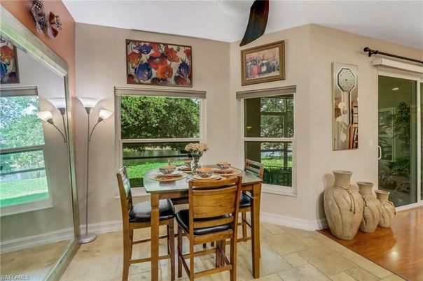 Dining room, Interior, Kitchen, Recessed Lighting