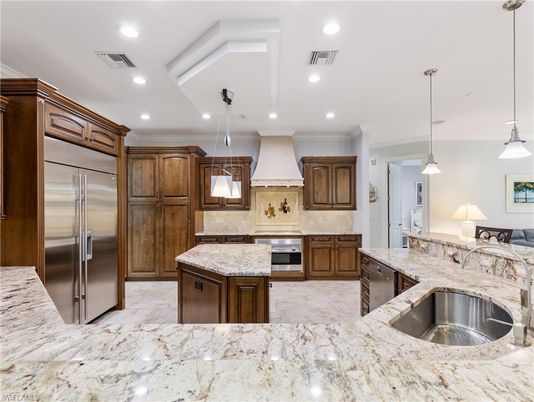 Interior, Kitchen, Pendant Lights, Recessed Lighting, Stainless Steel Appliances