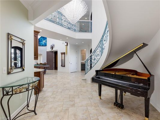 Chandelier, Interior, Piano, Recessed Lighting