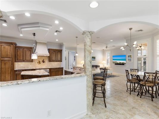 Dining room, Interior, Kitchen, Pendant Lights, Recessed Lighting