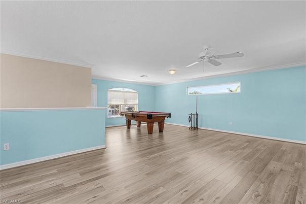 Billiard Table, Game Room, Interior, Wood Texture Flooring