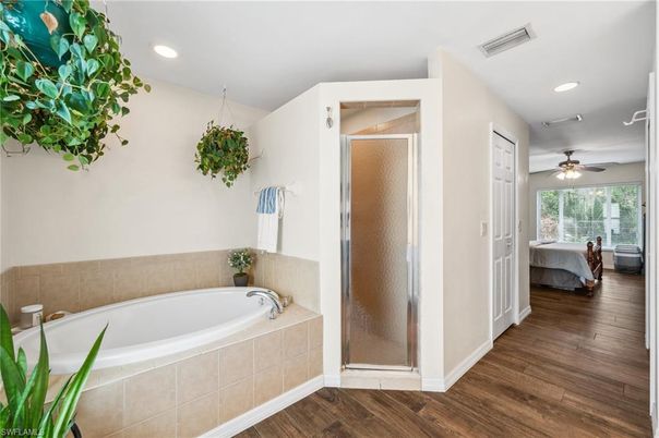 Bathroom, Interior, Recessed Lighting, Wood Texture Flooring
