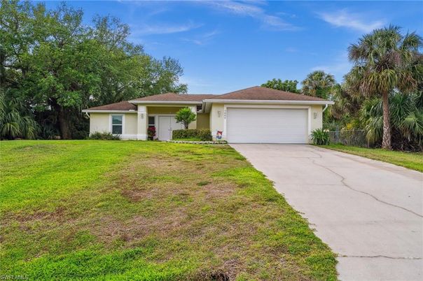 Attached, Backyard, Exterior, Facade, Ranch