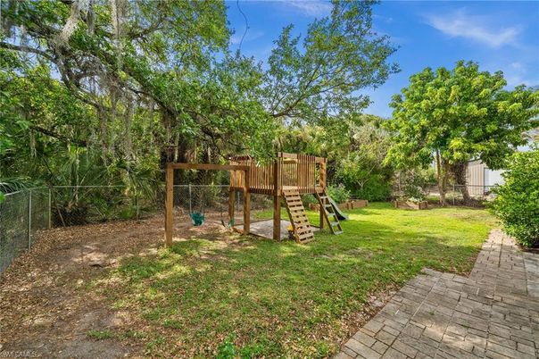 Backyard, Exterior, Playground