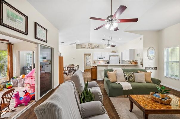 Dining room, Interior, Kitchen, Living room, Pendant Lights, Recessed Lighting, Wood Texture Flooring