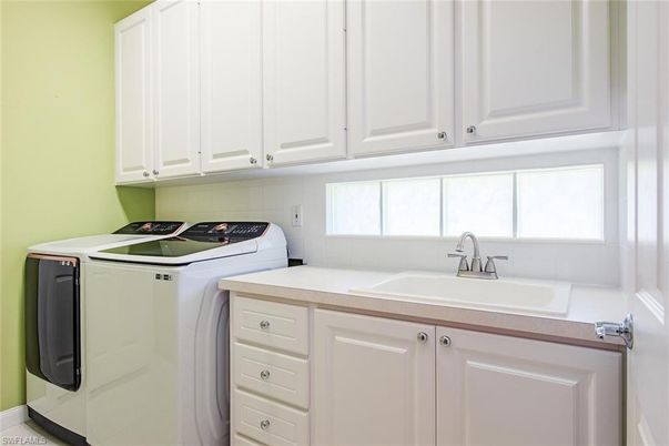 Interior, Washer