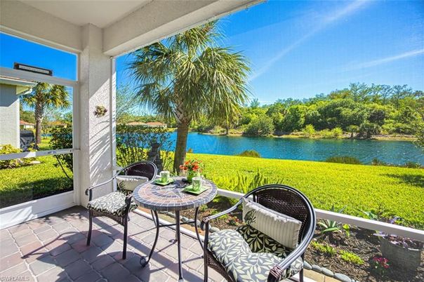 Exterior, Sun Room, Water