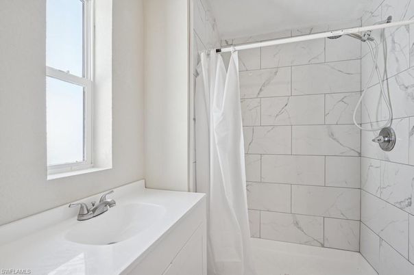 Bathroom, Interior, Marble Walls