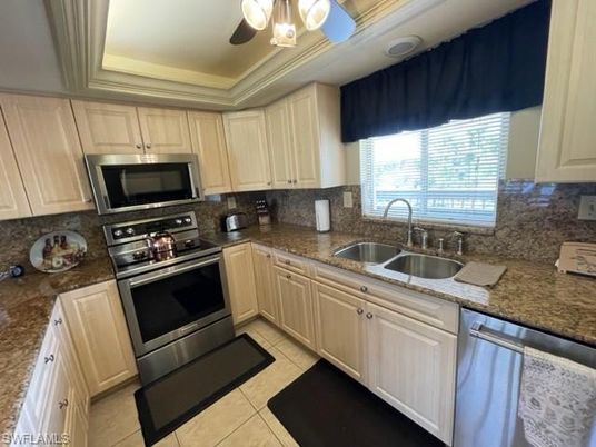 Interior, Kitchen, Stainless Steel Appliances
