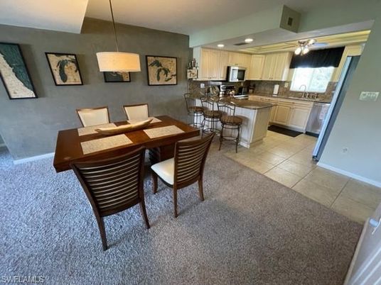 Dining room, Interior, Kitchen, Pendant Lights, Recessed Lighting